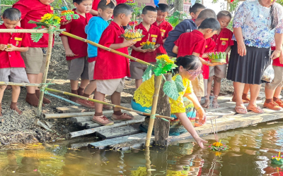 โรงเรียนบ้านธารชะอมจัดงานลอยกระทง  ประจำปี 2567